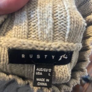 Rusty Light Tan Knit Sweater